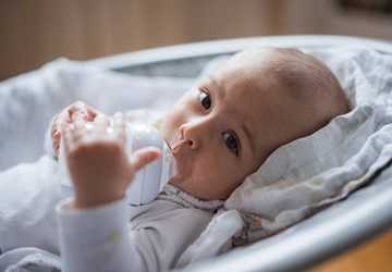 How to Establish Healthy Eating Habits for Infants
